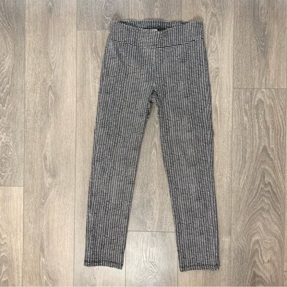 Studio Point Women’s Pants Print Pattern Straight Skinny Leg Pull On Black White - Picture 3 of 12